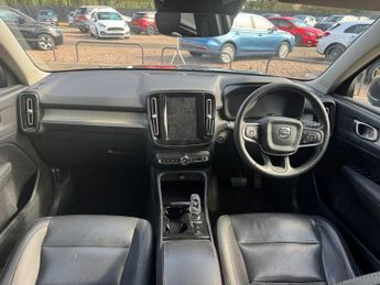 VOLVO XC40 2.0 D3 Inscription SUV 5dr Diesel Auto AWD Euro 6 (s/s) 