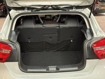 MERCEDES-BENZ A-CLASS 1.5 A180 CDI Sport Hatchback 5dr Diesel 7G-DCT Euro 5 (s/s) (109