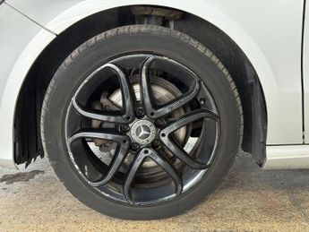 MERCEDES-BENZ A-CLASS 1.5 A180 CDI Sport Hatchback 5dr Diesel 7G-DCT Euro 5 (s/s) (109