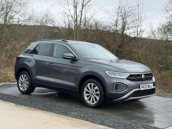 VOLKSWAGEN T-ROC 1.5 TSI Life SUV 5dr Petrol DSG Euro 6 (s/s) (150 ps)