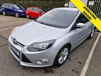 Ford Focus 1.6 TDCi Zetec Hatchback 5dr Diesel Manual Euro 5 (s/s) (115 ps)