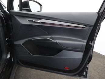 SKODA ENYAQ IV 82kWh 80 SUV 5dr Electric Auto (DC125kW) (204 ps)