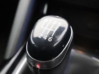 RENAULT KADJAR 1.3 TCe S Edition SUV 5dr Petrol Manual Euro 6 (s/s) (140 ps)