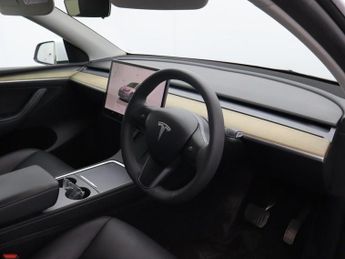 TESLA MODEL Y (Dual Motor) Long Range SUV 5dr Electric Auto 4WDE (384 bhp)