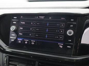 VOLKSWAGEN T-CROSS 1.0 TSI Black Edition SUV 5dr Petrol DSG Euro 6 (s/s) (110 ps)