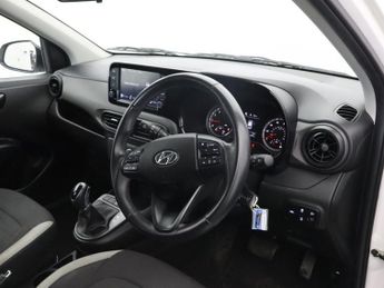 HYUNDAI I10 1.0 SE Connect Hatchback 5dr Petrol Auto Euro 6 (s/s) (67 ps)
