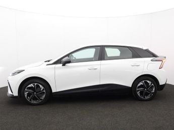 MG MG 4 64kWh SE Long Range Hatchback 5dr Electric Auto (203 ps)