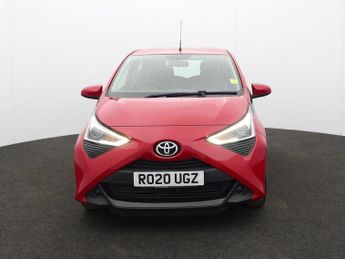 TOYOTA AYGO 1.0 VVT-i x-play Hatchback 5dr Petrol Manual Euro 6 (71 ps)