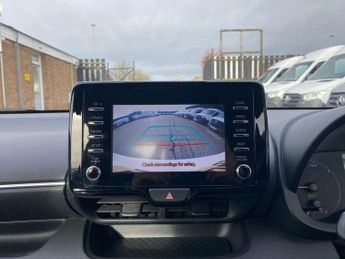 TOYOTA YARIS 1.5 VVT-H ICON HATCHBACK 5DR PETROL HYBRID E-CVT 115BHP. EURO 6.