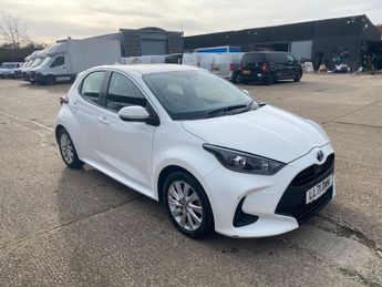 TOYOTA YARIS 1.5 VVT-H ICON HATCHBACK 5DR PETROL HYBRID E-CVT 115BHP. EURO 6.