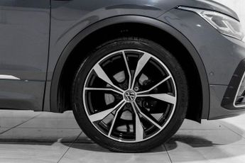 VOLKSWAGEN TIGUAN 1.5 TSI R-Line SUV 5dr Petrol DSG Euro 6 (s/s) (150 ps)
