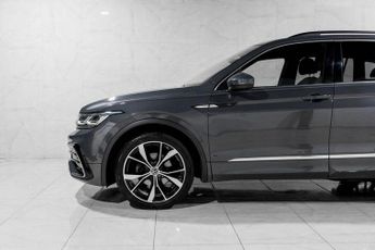 VOLKSWAGEN TIGUAN 1.5 TSI R-Line SUV 5dr Petrol DSG Euro 6 (s/s) (150 ps)