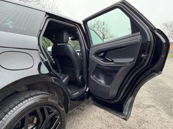 LAND ROVER RANGE ROVER EVOQUE 2.0 D150 R-Dynamic SE SUV 5dr Diesel Auto 4WD Euro 6 (s/s) (150 