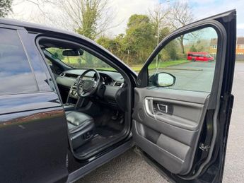 LAND ROVER DISCOVERY SPORT 2.0 TD4 Landmark SUV 5dr Diesel Auto 4WD Euro 6 (s/s) (180 ps)