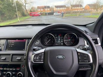 LAND ROVER DISCOVERY SPORT 2.0 TD4 Landmark SUV 5dr Diesel Auto 4WD Euro 6 (s/s) (180 ps)