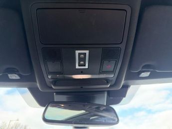 LAND ROVER DISCOVERY SPORT 2.0 TD4 Landmark SUV 5dr Diesel Auto 4WD Euro 6 (s/s) (180 ps)