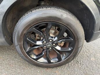 LAND ROVER DISCOVERY SPORT 2.0 TD4 Landmark SUV 5dr Diesel Auto 4WD Euro 6 (s/s) (180 ps)