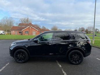 LAND ROVER DISCOVERY SPORT 2.0 TD4 Landmark SUV 5dr Diesel Auto 4WD Euro 6 (s/s) (180 ps)