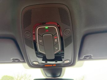 AUDI S4 3.0 TFSI V6 Saloon 4dr Petrol Tiptronic quattro Euro 6 (s/s) (35