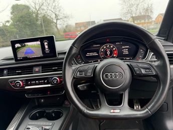 AUDI S4 3.0 TFSI V6 Saloon 4dr Petrol Tiptronic quattro Euro 6 (s/s) (35