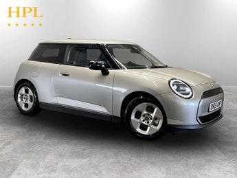 MINI ELECTRIC COOPER SE 54.2kWh Classic Hatchback 3dr Electric Auto (218 ps)