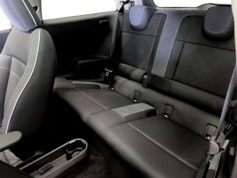 MINI ELECTRIC COOPER SE 54.2kWh Classic Hatchback 3dr Electric Auto (218 ps)