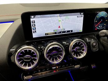 MERCEDES-BENZ EQA EQA 250+ 70.5kWh AMG Line SUV 5dr Electric Auto (190 ps)