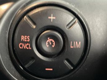 MINI CLUBMAN 1.5 Cooper Estate 6dr Petrol Manual Euro 6 (s/s) (136 ps) - AA I