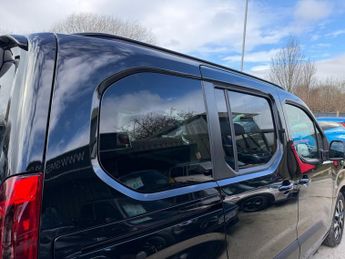 CITROEN E-BERLINGO 52kWh MAX M MPV 5dr Electric Auto (7.4kW Charger) (136 ps)