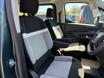 CITROEN E-BERLINGO 52kWh PLUS XL MPV 5dr Electric Auto (7.4kW Charger) (136 ps)