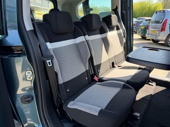 CITROEN E-BERLINGO 52kWh PLUS XL MPV 5dr Electric Auto (7.4kW Charger) (136 ps)