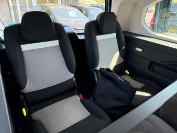 CITROEN E-BERLINGO 52kWh PLUS XL MPV 5dr Electric Auto (7.4kW Charger) (136 ps)