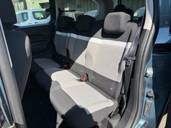 CITROEN E-BERLINGO 52kWh PLUS XL MPV 5dr Electric Auto (7.4kW Charger) (136 ps)