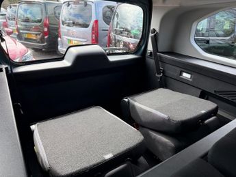 CITROEN E-BERLINGO 52kWh PLUS XL MPV 5dr Electric Auto (7.4kW Charger) (136 ps)