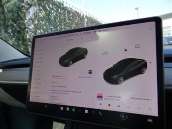 TESLA Model 3 Standard Range Plus Saloon 4dr Electric Auto RWD (241 bhp)