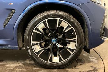 BMW IX3 80kWh M Sport Pro SUV 5dr Electric Auto (286 ps) Panoramic Glass