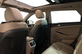 HYUNDAI TUCSON 2.0 CRDi MHEV Premium SE SUV 5dr Diesel Hybrid Auto 4WD Euro 6 (