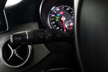 MERCEDES-BENZ GLA 2.1 GLA200d AMG Line 7G-DCT Euro 6 (s/s) 5dr