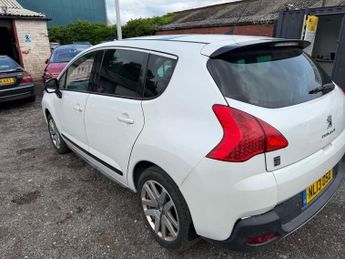 PEUGEOT 3008 2.0 h e-HDi Allure SUV 5dr Diesel Hybrid EGC 4WD Euro 5 (s/s) (2