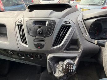 FORD TRANSIT CUSTOM 2.2 TDCi 270 ECOnetic Panel Van 5dr Diesel Manual L1 H1 (162 g/k
