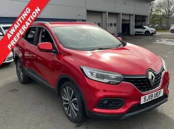 Renault Kadjar 1.3 TCe Iconic SUV 5dr Petrol Manual Euro 6 (s/s) (140 ps)