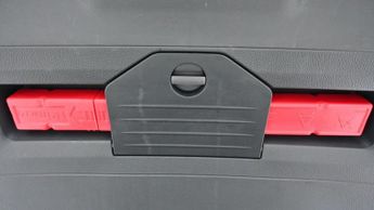 VOLKSWAGEN TOURAN 1.6 TDI BlueMotion Tech SE MPV 5dr Diesel DSG Euro 5 (s/s) (105 