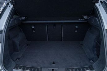 LAND ROVER RANGE ROVER EVOQUE 2.0 P300 R-Dynamic HSE SUV 5dr Petrol Auto 4WD Euro 6 (s/s) (300