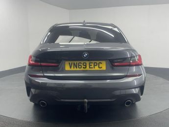 BMW 3 SERIES 2.0 330e 12kWh M Sport Saloon 4dr Petrol Plug-in Hybrid Auto Eur