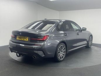 BMW 3 SERIES 2.0 330e 12kWh M Sport Saloon 4dr Petrol Plug-in Hybrid Auto Eur