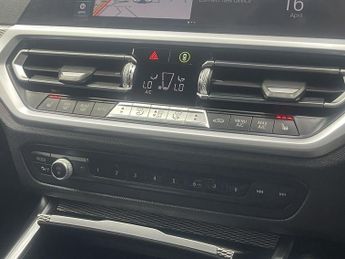 BMW 3 SERIES 2.0 330e 12kWh M Sport Saloon 4dr Petrol Plug-in Hybrid Auto Eur