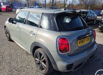 MINI HATCH 2.0 Cooper S Sport Hatchback 5dr Petrol Steptronic Euro 6 (s/s) 