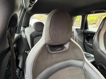 MINI HATCH 2.0 Cooper S Sport Hatchback 5dr Petrol Steptronic Euro 6 (s/s) 