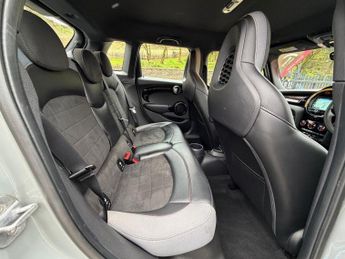 MINI HATCH 2.0 Cooper S Sport Hatchback 5dr Petrol Steptronic Euro 6 (s/s) 