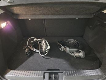 RENAULT CAPTUR 1.6 E-TECH 9.8kWh S Edition SUV 5dr Petrol Plug-in Hybrid Auto E